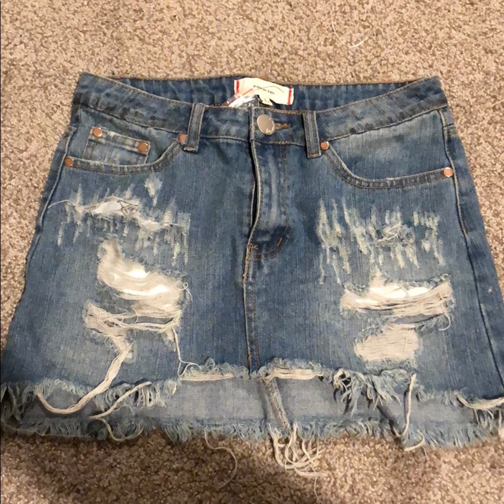 BRAND NEW WITH TAGS blue jean skirt